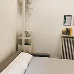 La Casa Dei Laghi 1 - Near Jrc, Leonardo & Maggiore Апартаменты *
