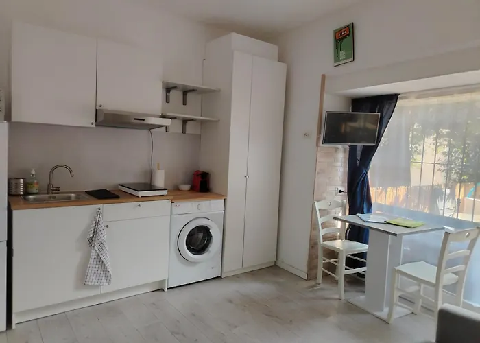 Apartament La Casa Dei Laghi 1 - Near Jrc & Leonardo Mercallo