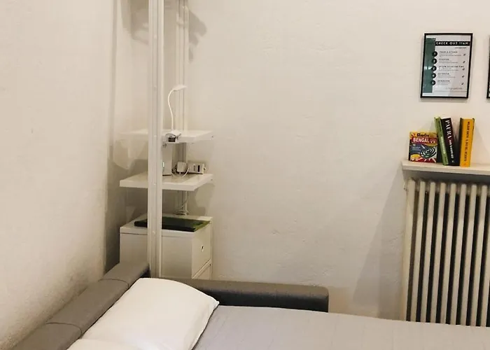 La Casa Dei Laghi 1 - Near Jrc & Leonardo 公寓 *